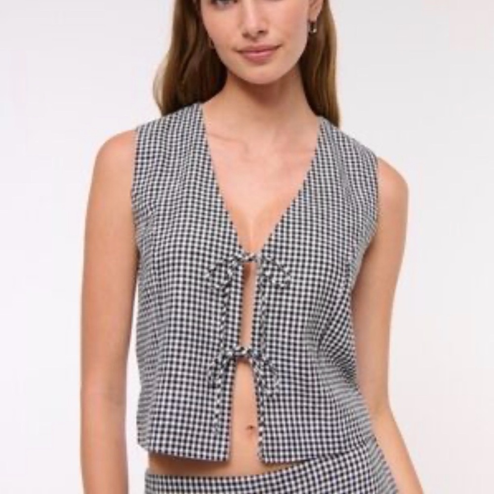 Abercrombie Black and White Gingham Linen Vest Top